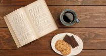 思わぬ発見も？！読書で自分を振り返る
